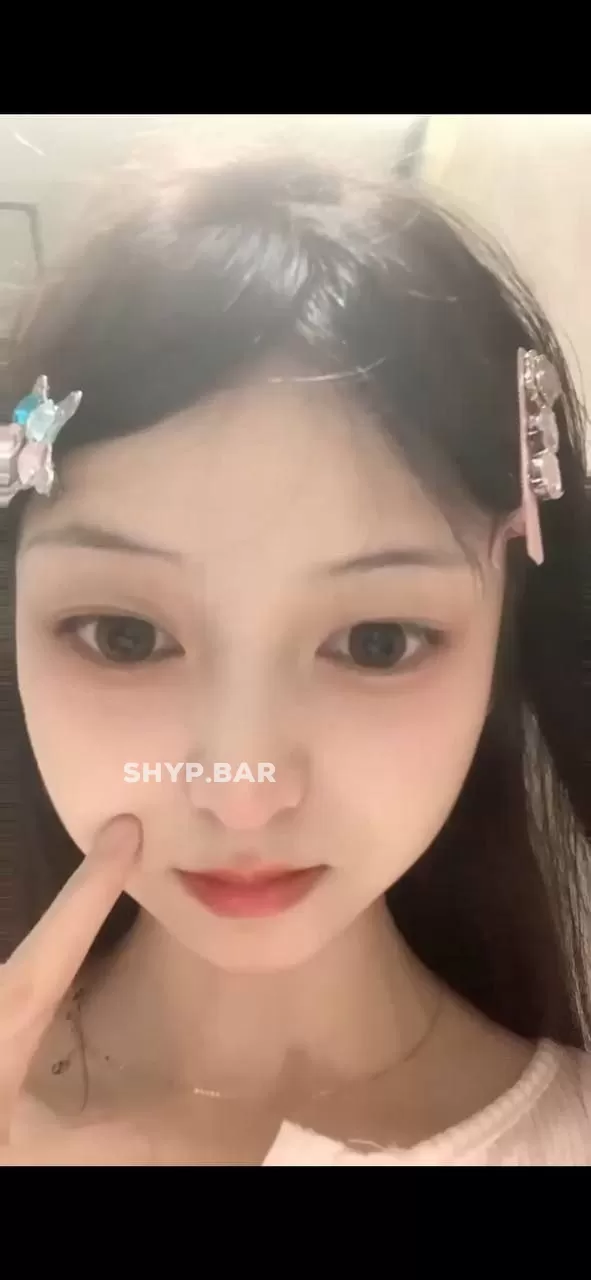 徐汇绵绵 颜值系  娇小 萝莉  长腿 嫩妹  皮肤白 长发 兼职