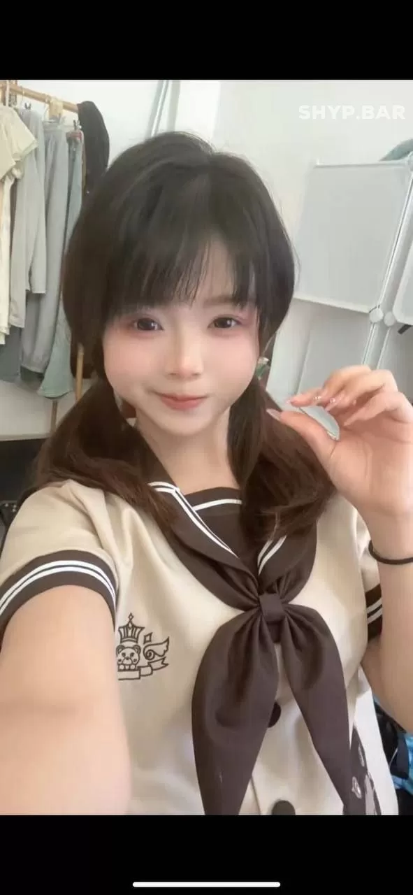 徐汇欣妍 04年嫩妹皮肤滑嫩紧致可爱开朗型，🉑外出